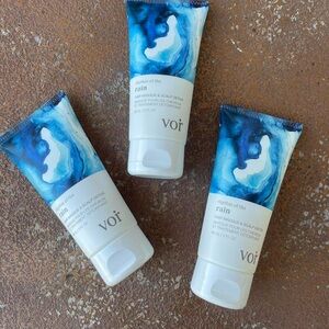 voir Rhythm Of The Rain Hair Masque / comes with 3 travel size / 6 oz total